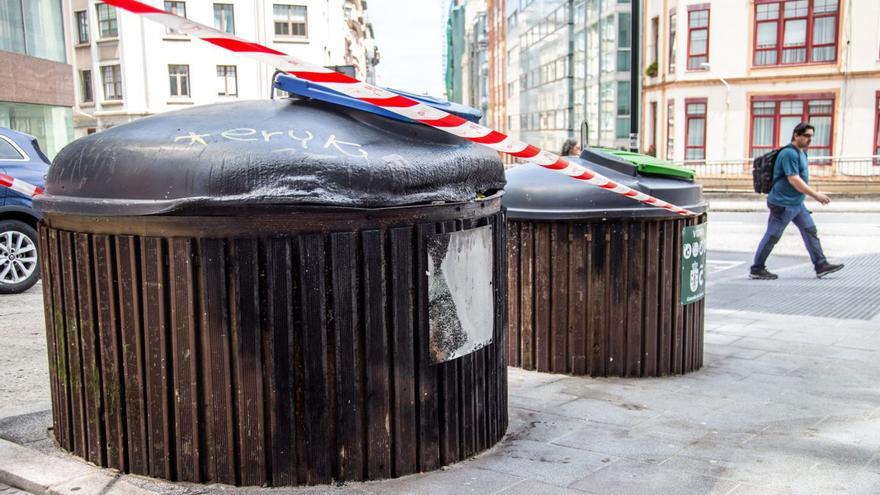 Los fuegos en la basura persisten tras el inicio de la recogida por la emergencia sanitaria