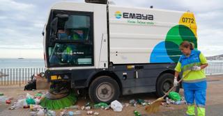Emaya retira entre 15 y 18 toneladas de residuos tras la Nit de Sant Joan