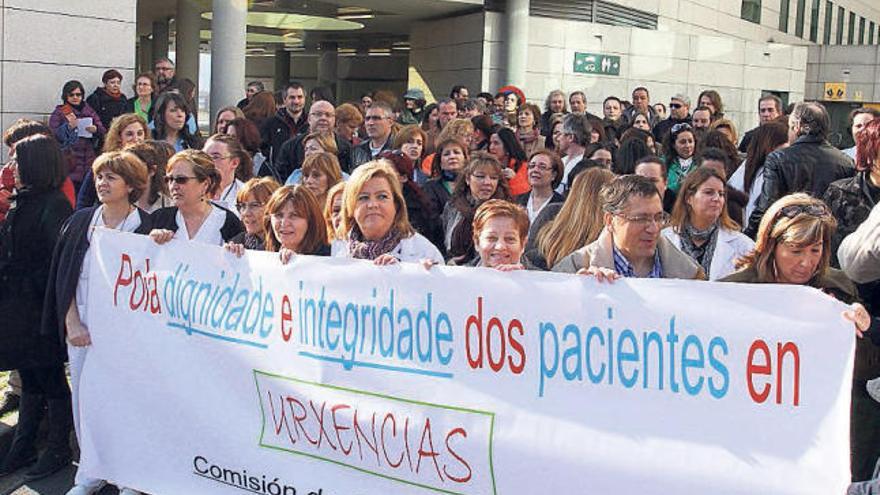 Manifestación de trabajadores contra la reforma del sistema de Urgencias.  // Iñaki Osorio