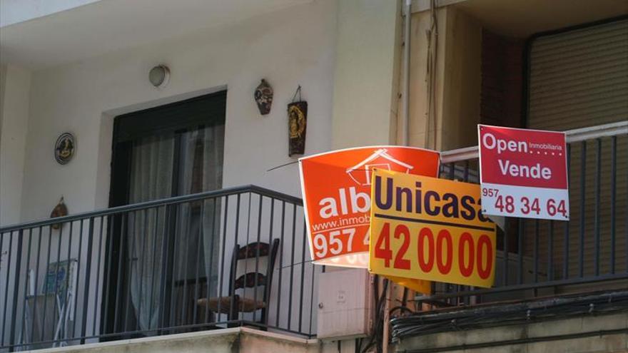 Una vivienda tarda en venderse en Córdoba una media de 9,8 meses