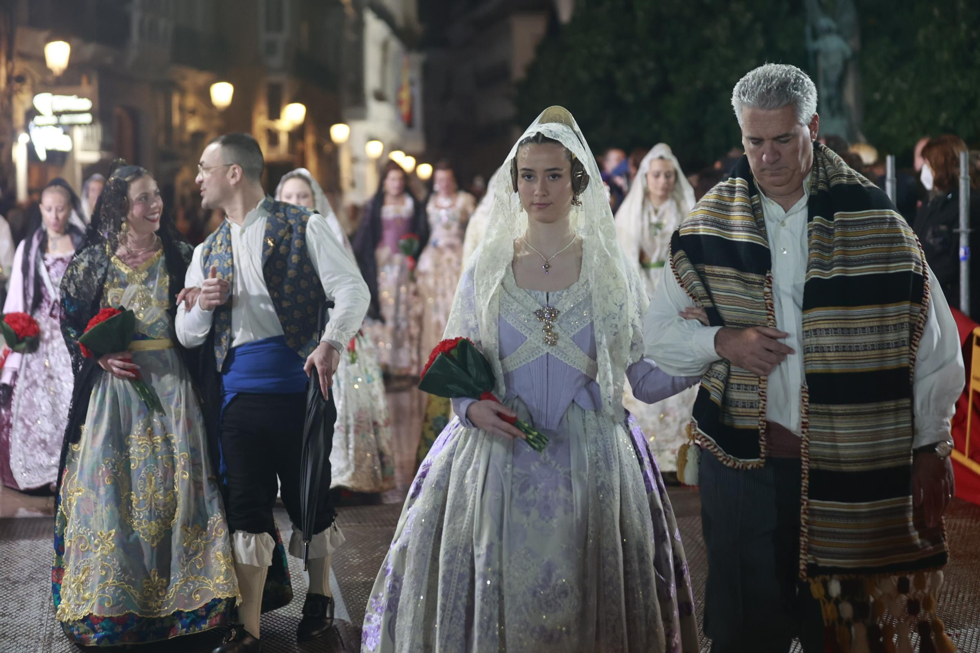 Búscate en la Ofrenda por la calle Quart (entre 22.00 y 23.00 horas)