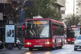 El bus de A Coruña se podrá abonar con tarjeta de crédito: "Hay mucha gente que pide hacerlo y hay conductores que acaban pagando billetes"