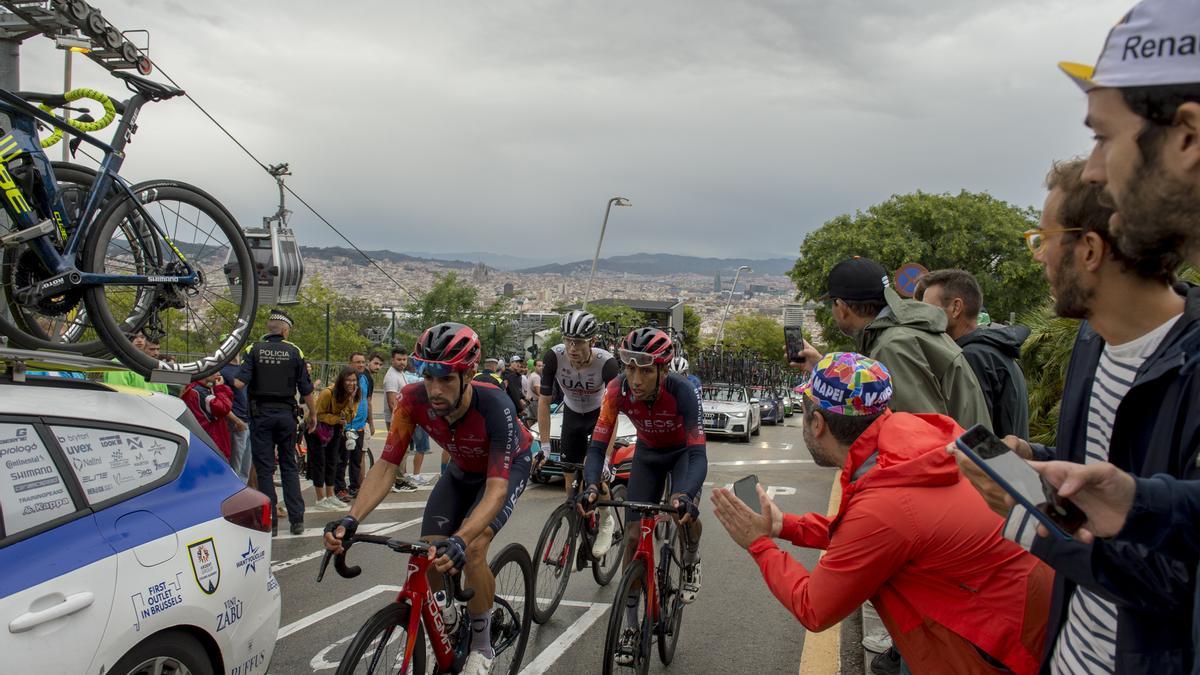 La segunda jornada de La Vuelta ciclista en Barcelona