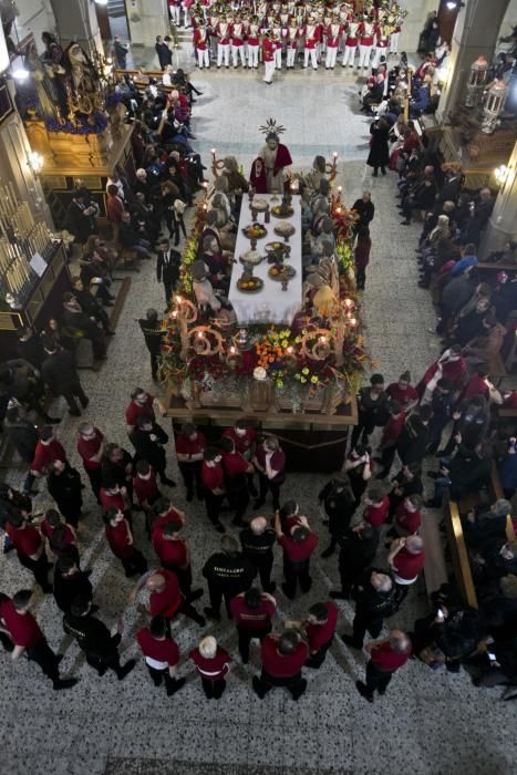 Las cofradías celebran actos en el interior de las parroquias y anulan las estaciones de penitencia