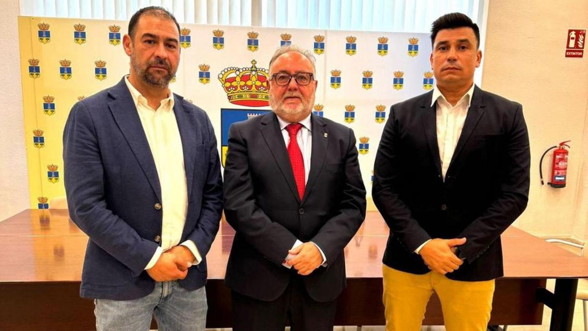 Ernesto Vilariño, Joaquín Villanova y  Víctor Montoya.