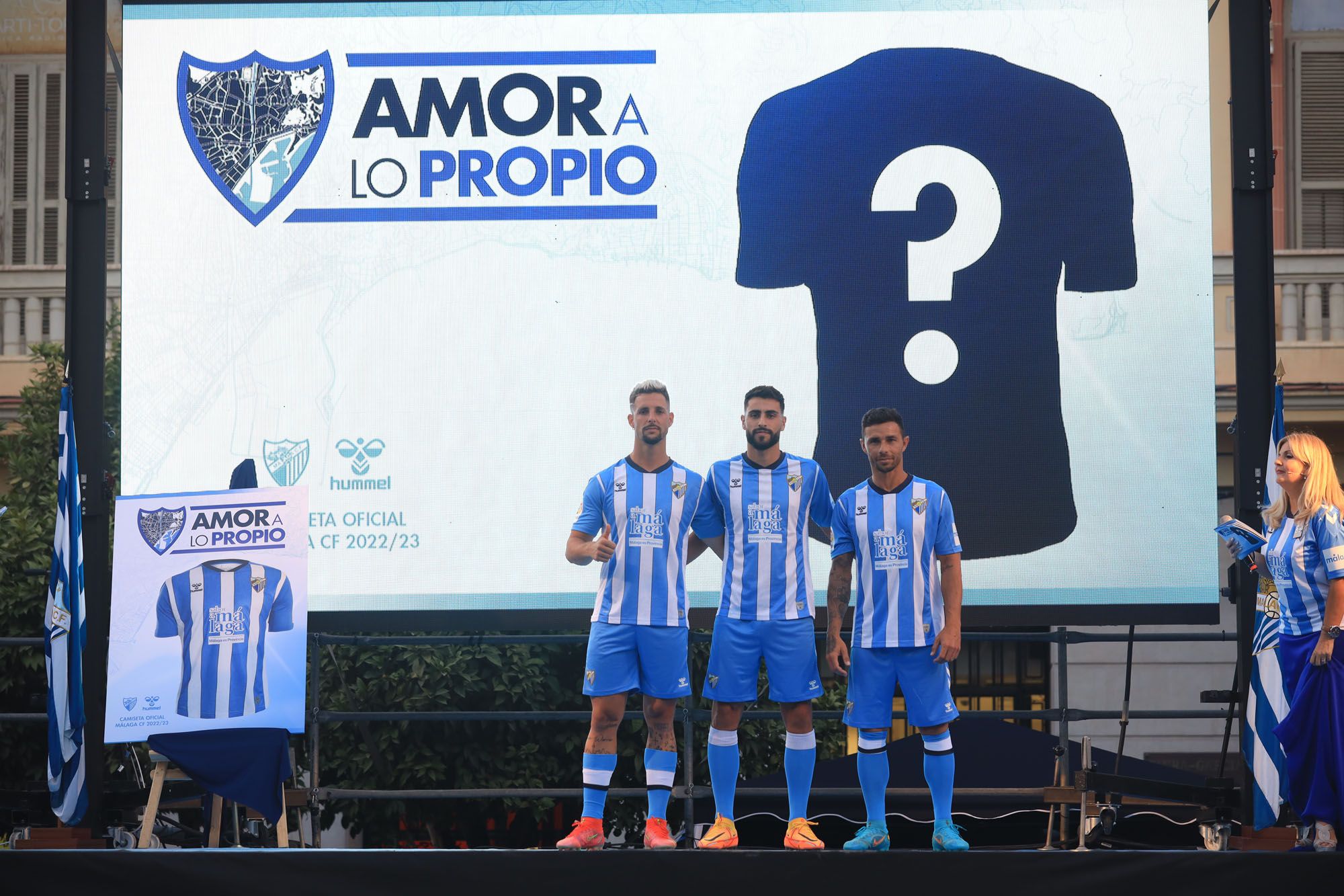 La presentación de las camisetas del Málaga CF 22/23, en imágenes - La  Opinión de Málaga