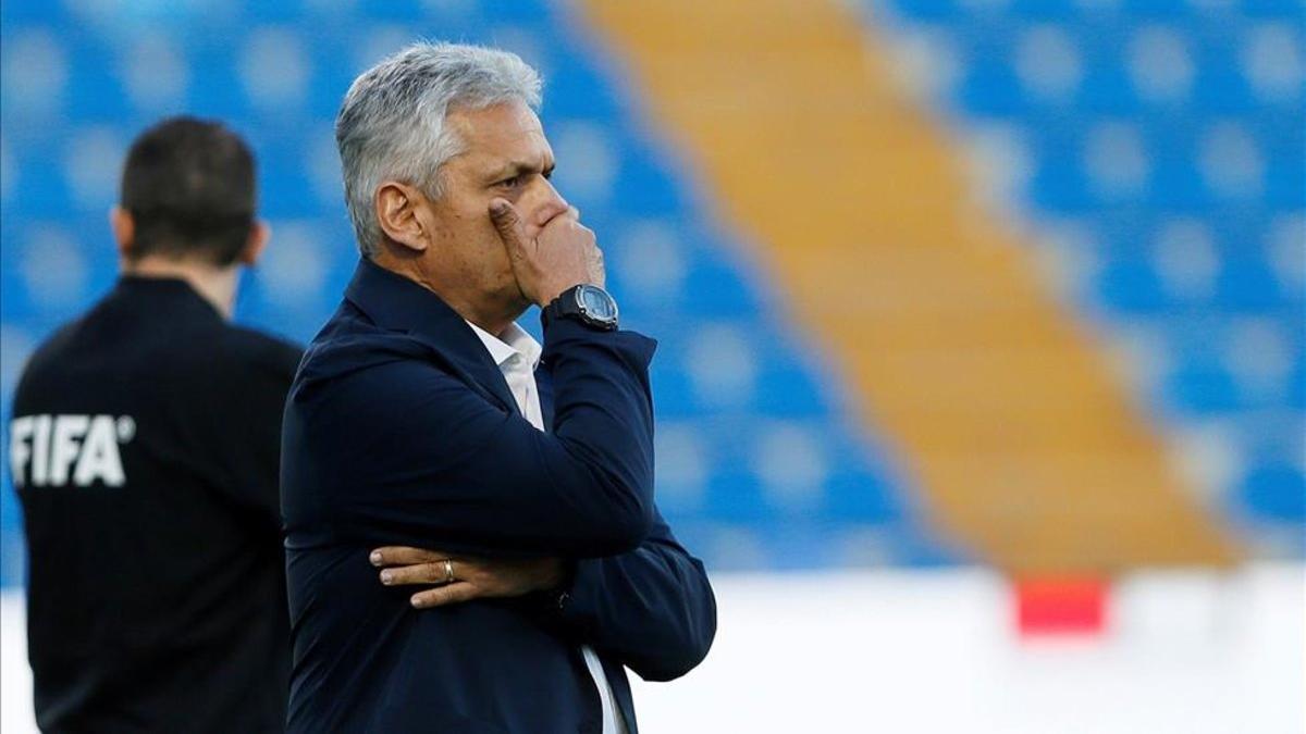 Reinaldo Rueda no ha podido contar con sus jugadores para esta fecha FIFA