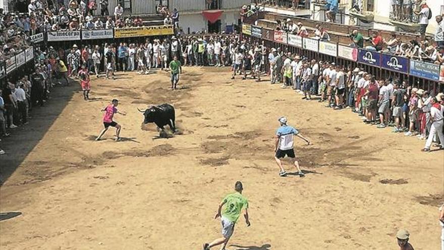 El grupo Podemos aclara su propuesta en relación con el toro de los Sanjuanes