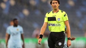Primera árbitro de fútbol transgénero israelí Sapir Berman.