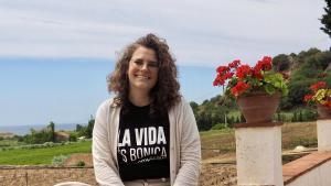 Helena Montasell en la zona de Mataró donde la picó la garrapata que le ha transmitido la enfermedad de Lyme.