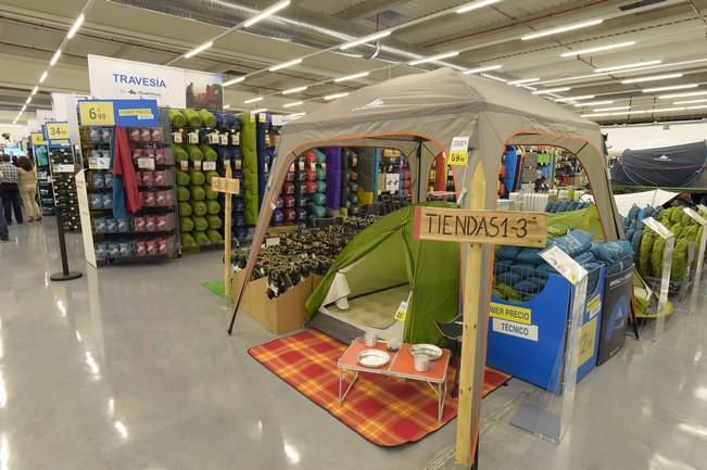 Inauguración oficial de Decathlon en Tamaraceite