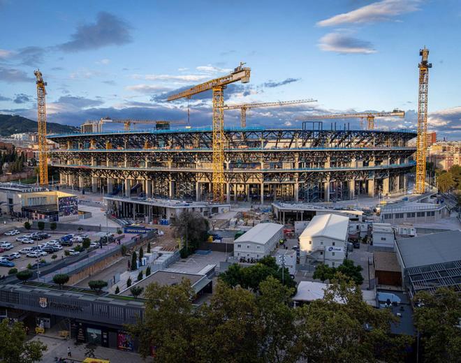 Les obres del Camp Nou sumen 2 milions d’euros en multes