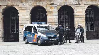 Santiago se blinda con un dispositivo policial de "máxima seguridad" para procesiones y grandes espacios públicos