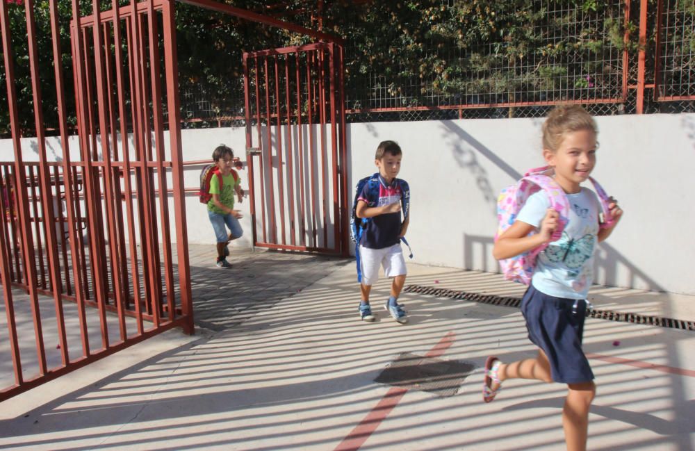 Los niños de Infantil y Primaria vuelven al cole después de las vacaciones