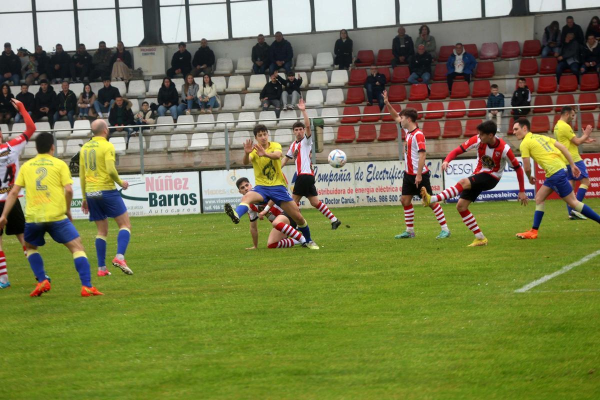 El Céltiga también dio un paso de gigante con su victoria ante el Cambados.