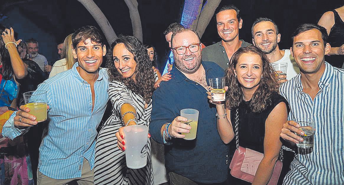 Iago Roel, Vanessa Sanchez, Tommy Ferragut, Miquel Angel Salom, Mar Horrach, Javier Rossello  y  Juan Carcía.