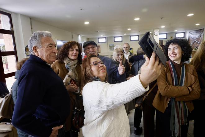El acto de despedida del Albergue Covadonga de Gijón a las Hermanas Terciarias Capuchinas, en imágenes.