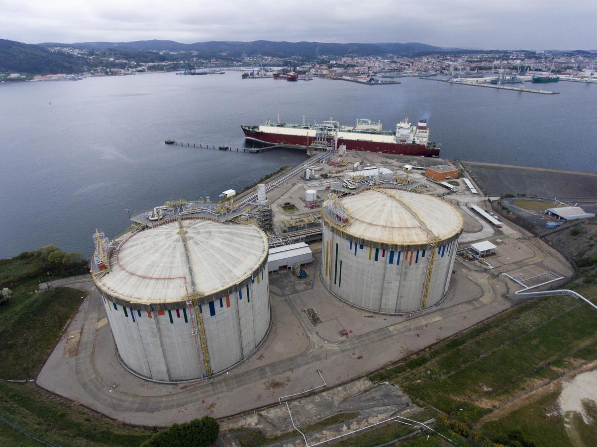 Terminal de gas natural licuado (GNL) de Reganosa en Mugardos (A Coruña).