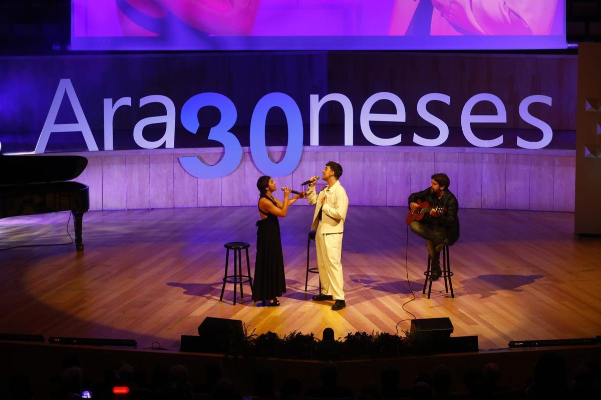 En imágenes | Gran ambiente en el 30 aniversario de la gala Aragoneses del Año 2024