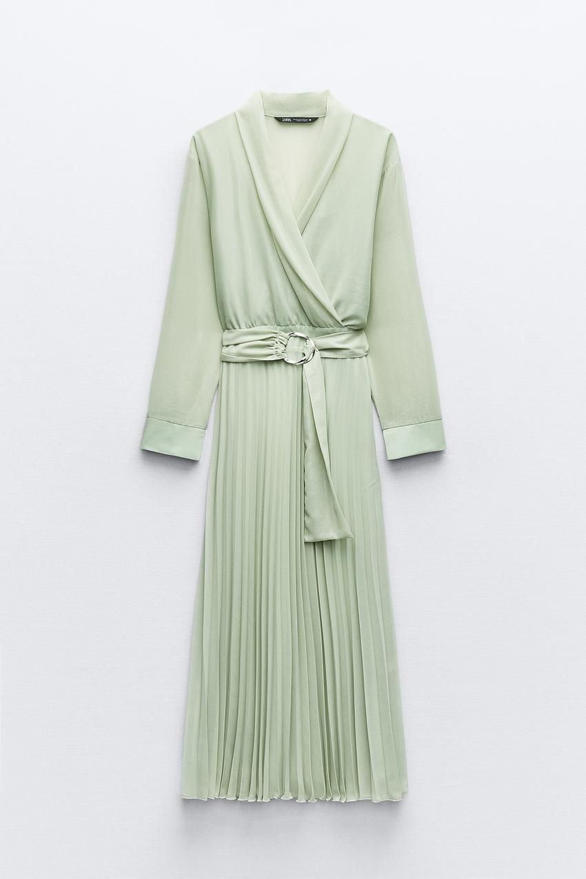 Vestido plisado foil de Zara