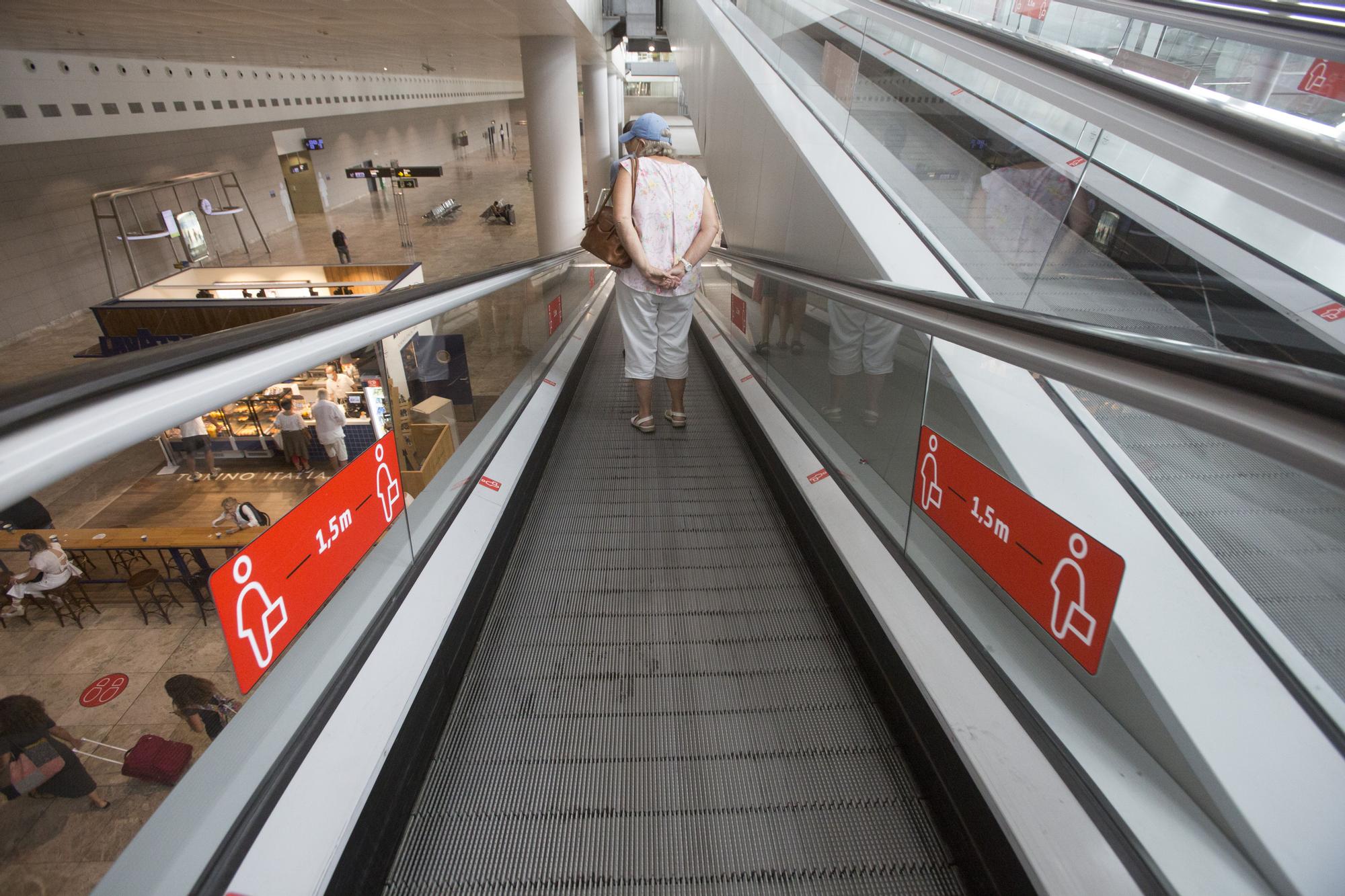 El aeropuerto de Alicante-Elche, entre los 14 más limpios y seguros de Europa frente al covid