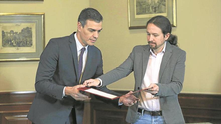 El PSOE y Podemos negocian poner fin al despido por bajas