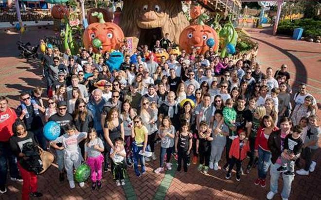 Foto de familia del Barça en Port Aventura