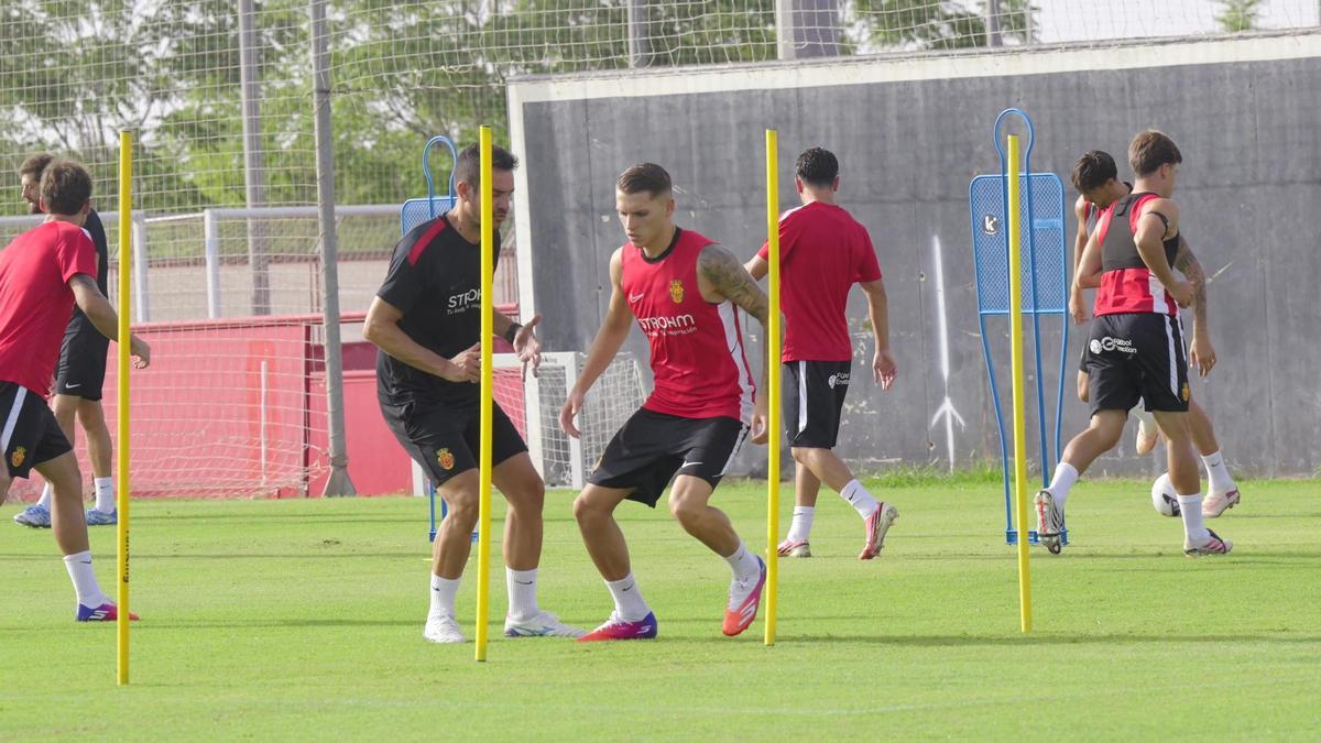 Alex Sala, entrenándose este miércoles en Son Bibiloni.