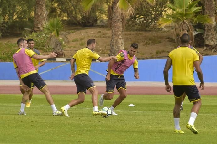 Entrenamiento de la UDLP en el Estadio Municipal ...