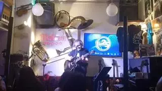 Y una madriguera para mi libertad: Daniel Higiénico vuelve a triunfar en el Café de Alba de Murcia