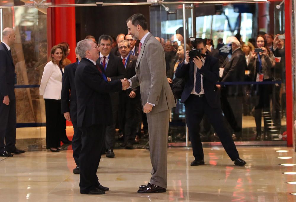 El rey Felipe VI inaugura la sexta edición del Foro Transfiere en el Palacio de Ferias y Congresos de Málaga.