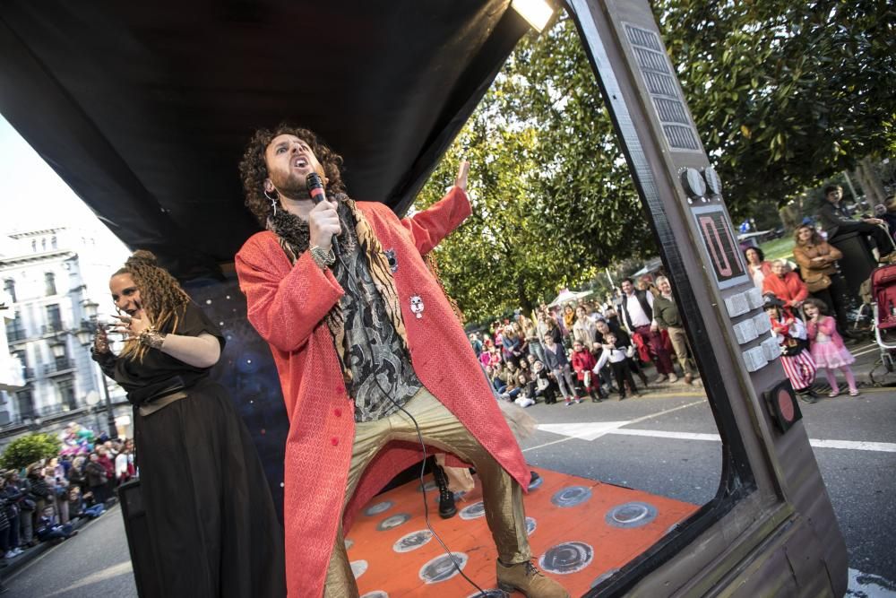 Oviedo celebra su Antroxu