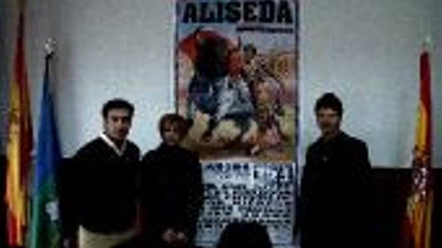 ´Litri´ quiere institucionalizar el festival taurino de Aliseda