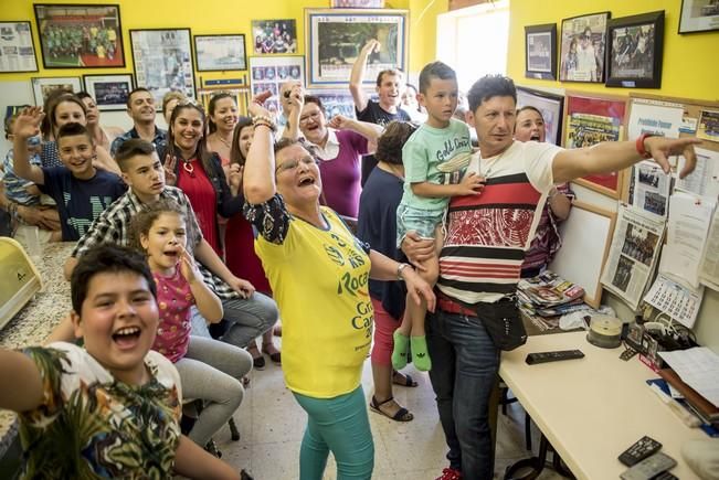 Ambiente en el barrio de las Remudas por el ...