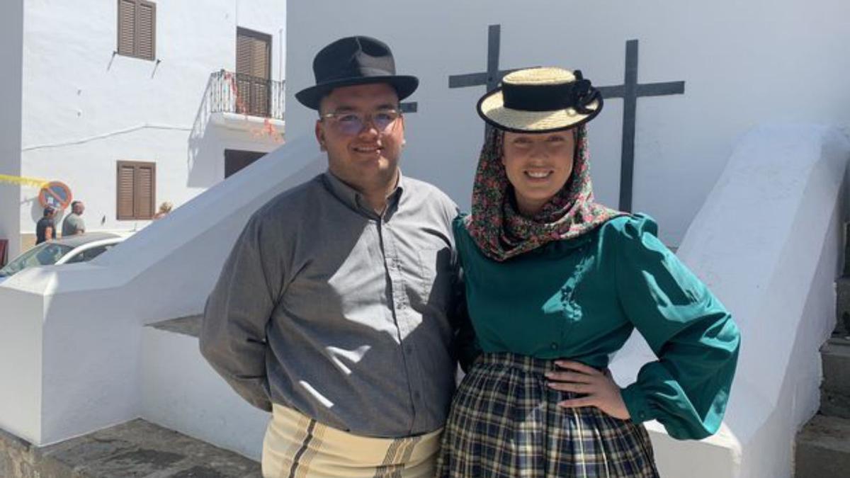 Iker Marcos y Arantxa Rodríguez, integrantes del grupo El Moral de Tenerife.