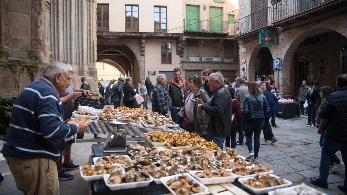 Una de les parades de bolets de la fira del 2019, quan se&#039;n va fer l&#039;última edició