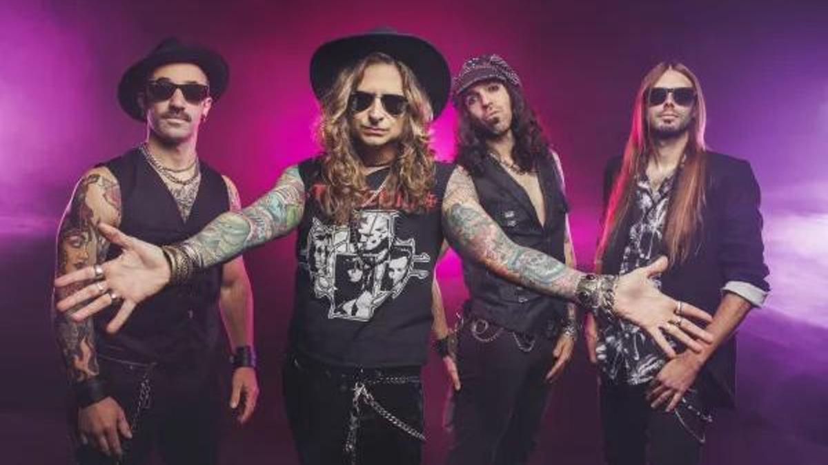 La banda valenciana Jolly Joker, caracterizada por hacer hard rock con reminiscencias glam