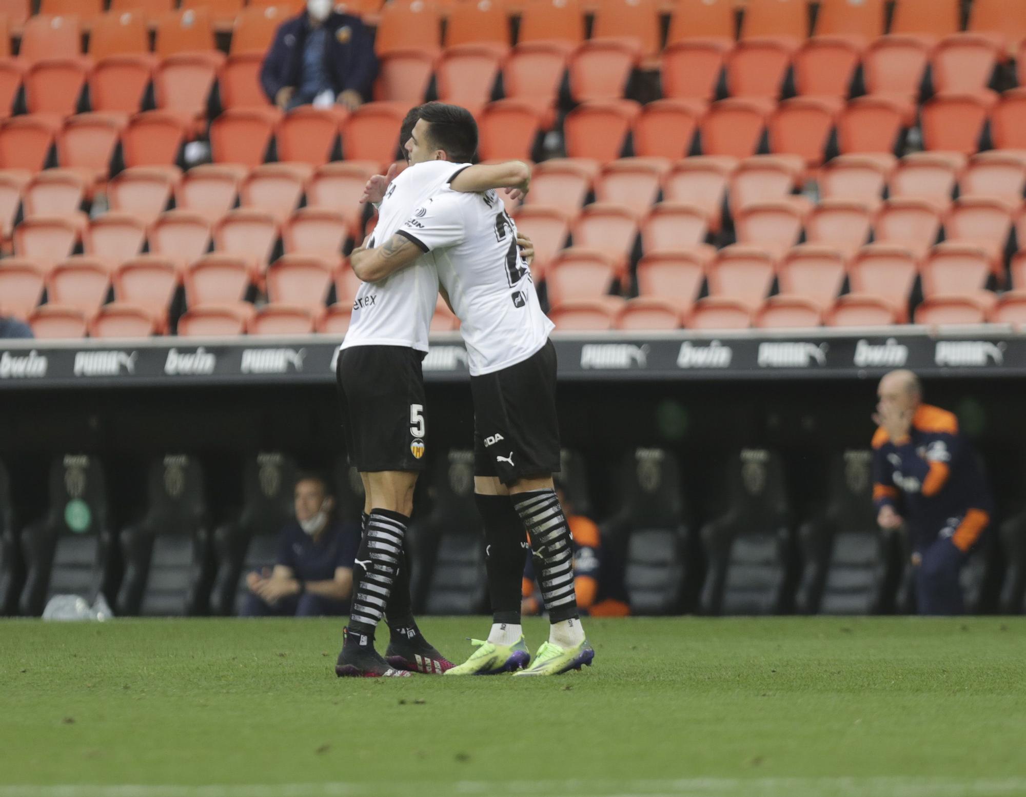 Las imágenes de la victoria del Valencia frente al Valladolid en Mestalla