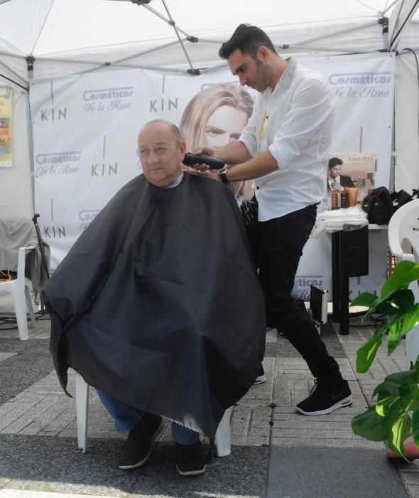 ''Barbería Solidaria'' en Méndez Núñez