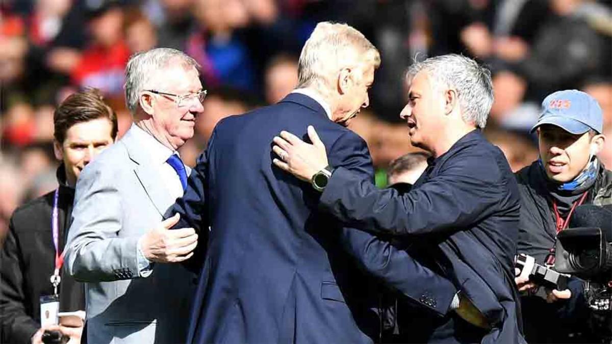 Ferguson y Mourinho homenajearon a Wenger