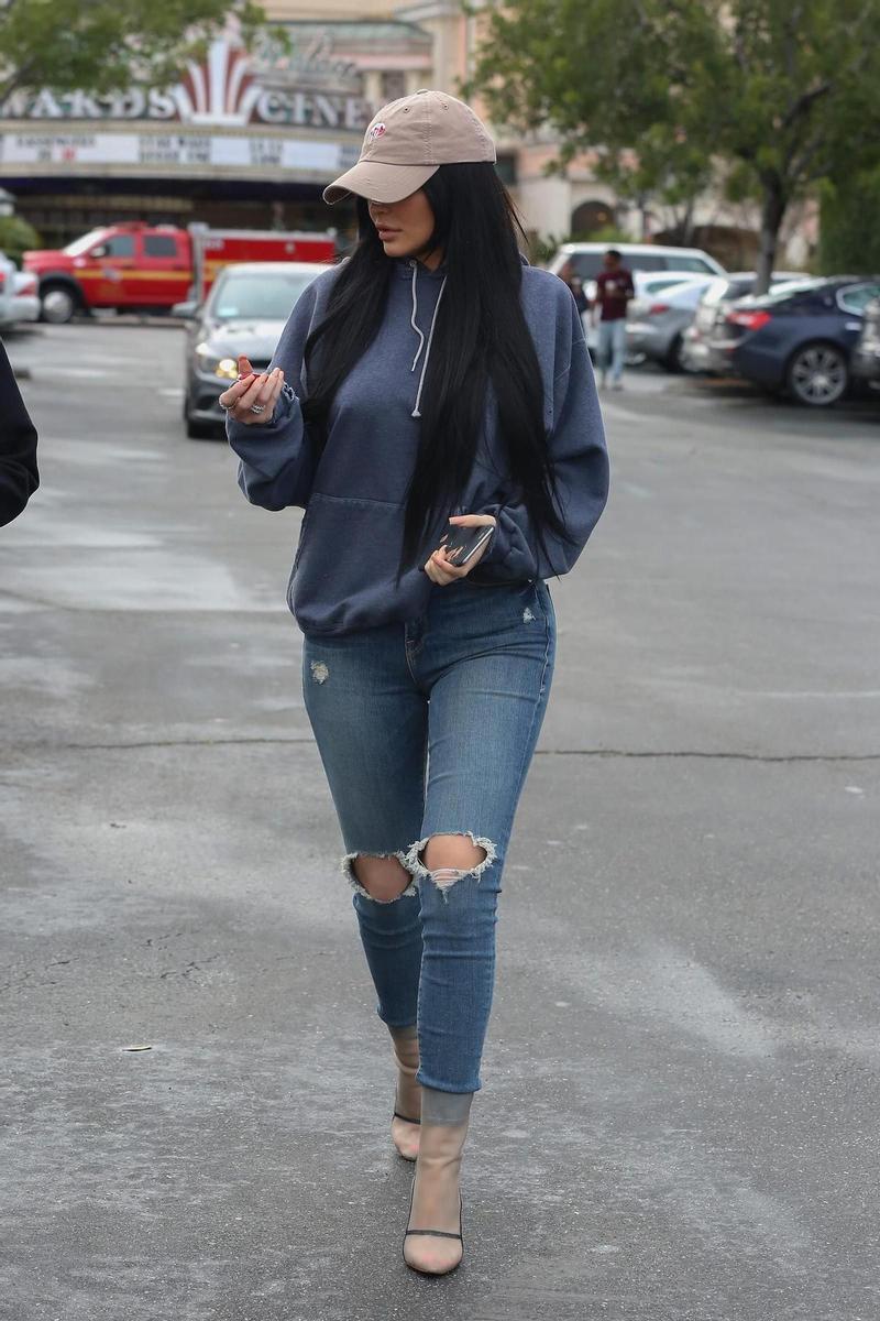 Jeans Good American: Kylie Jenner