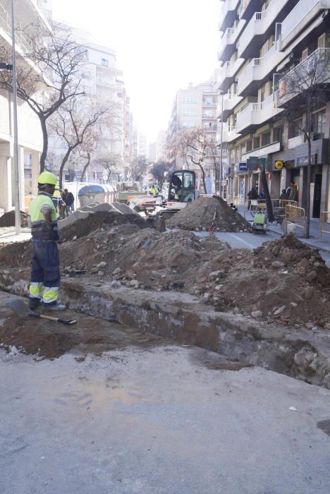 Tallen la circulació al carrer de Joan Maragall