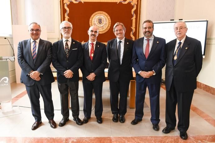 28-05-19  GENTE Y CULTURA. RECTORADO. LAS PALMAS DE GRAN CANARIA. ULPGC. La Real Academia de Medicina de Canarias organiza un acto con motivo del ingreso como académico numerario del Catedrático de la Universidad de Las Palmas de Gran Canaria (ULPGC), Manuel Sosa Henríquez. Fotos: Juan Castro.  | 28/05/2019 | Fotógrafo: Juan Carlos Castro