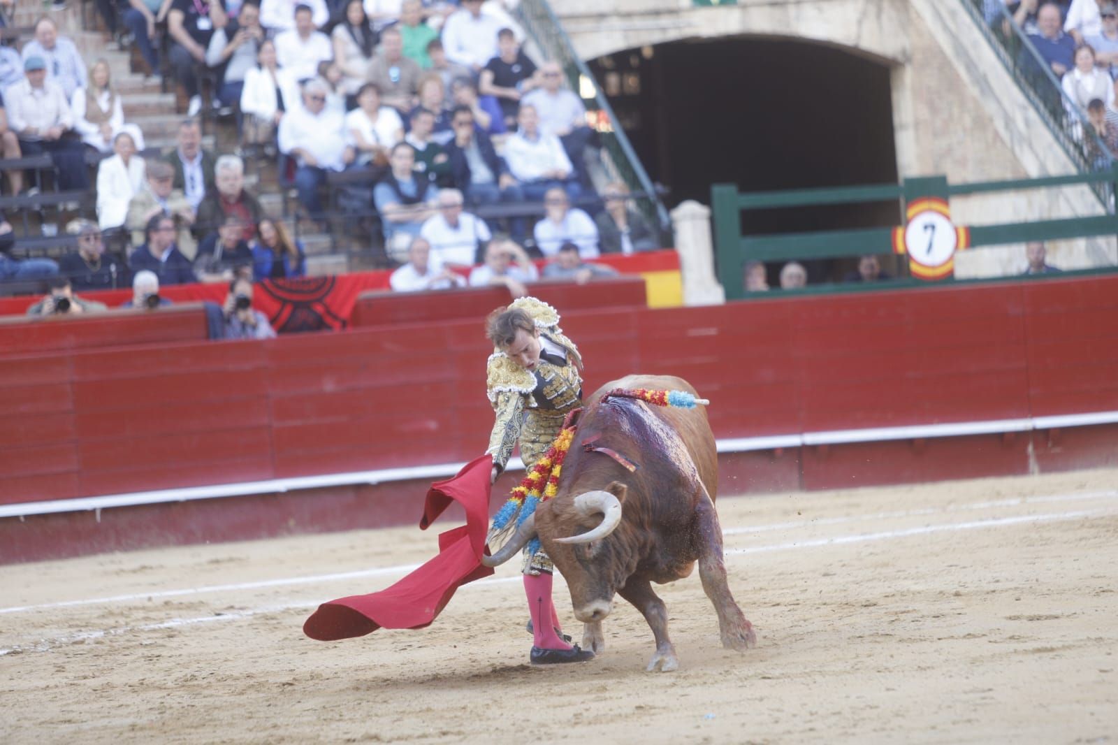 Así ha sido la primera corrida de toros de la Feria de Fallas