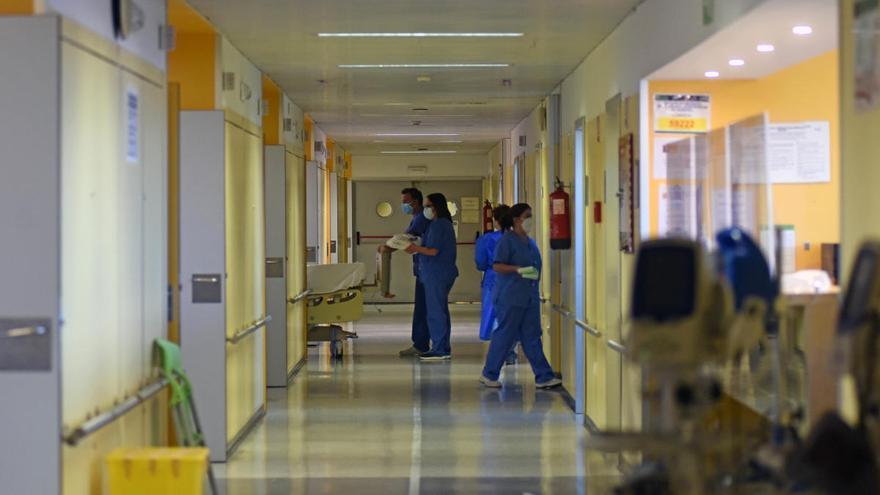 Salud alerta de que la presión asistencial ha aumentado considerablemente en el Hospital Reina Sofía de Murcia.