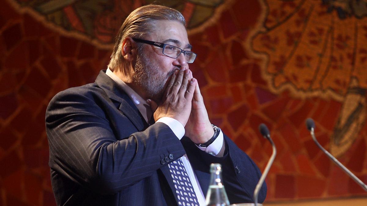 Antonio Franco durante su parlamento como ganador del premio Antonio Asensio de periodismo