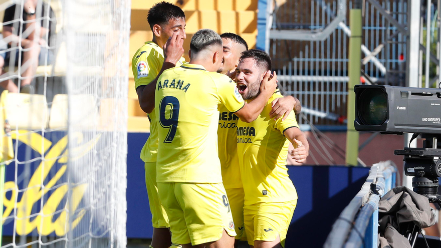 Resumen, goles y highlights del Villarreal B 3-0 Mirandés de la jornada 4 de LaLiga Smartbank