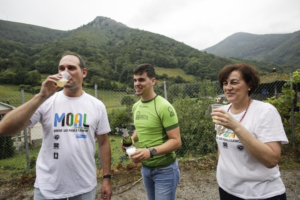 Vecinos de Moal celebran el premio