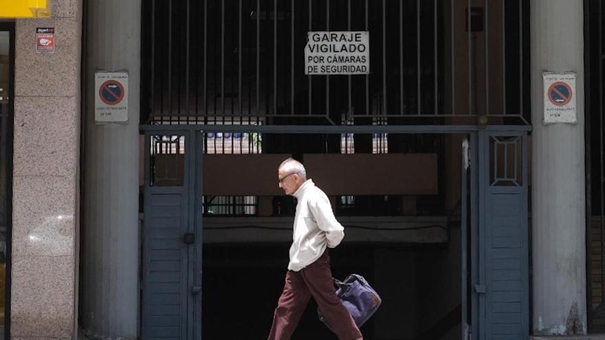 El garaje, el 'vehículo de inversión' de moda entre los pequeños capitales de Canarias