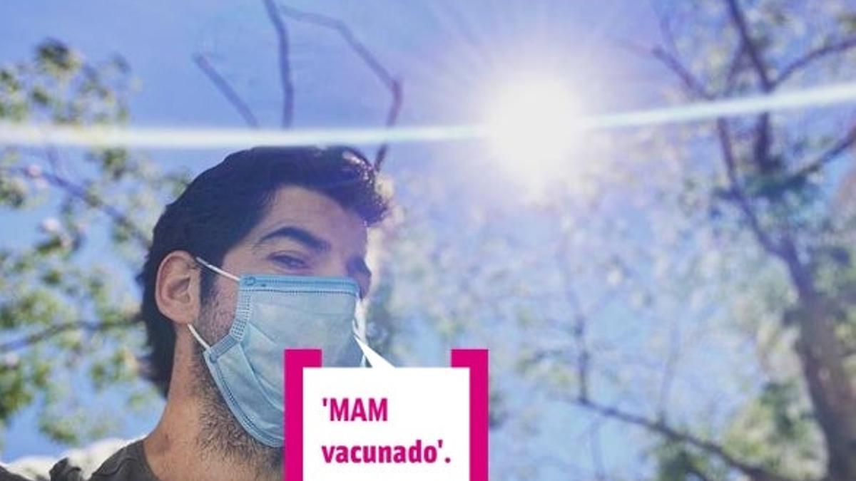 Miguel Ángel Muñoz con mascarilla